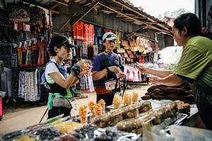 BIB: 
                            <button type="button" onclick="openModal(25388678)" class="btn btn-primary btn-sm float-right btn-popup" data-toggle="modal" data-target=".modal-high-quality">
                        <i class="fas fa-shopping-cart"></i> Add to Cart
                    </button>
                                            <button type="button" onclick="isThisMe(25388678, true)" class="btn btn-success btn-sm float-right btn-popup btn-isme hidden" data-toggle="tooltip" data-placement="bottom" title="นี่คือรูปของคุณใช่ไหม คลิกที่นี่เพื่อเอาเข้าอัลบั้ม">
                        <i class="fas fa-plus"></i> Add to album
                    </button>
                    <button type="button" onclick="isThisMe(25388678, false)" class="btn btn-warning btn-sm float-right btn-popup btn-isnotme hidden">
                        <i class="fas fa-ban"></i> Remove from album
                    </button>